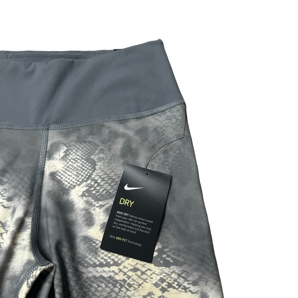 Nike Women's One Dri-Fit Training Performance Tight Fit Shorts Snake Gray Small - Picture 7 of 12